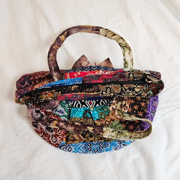 Handmade Tote/Purse with Zipper Closure - Picture 7 of 9